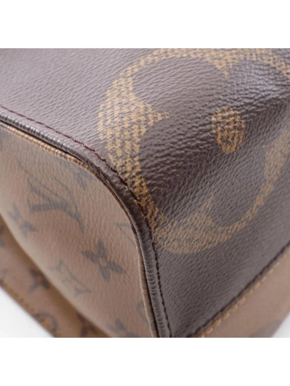 Louis Vuitton Tote On The Go MM Canvas Leather